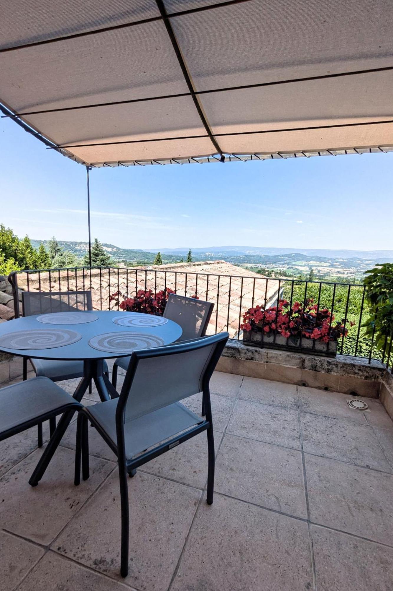 Hotel Le Clos Du Buis 3*